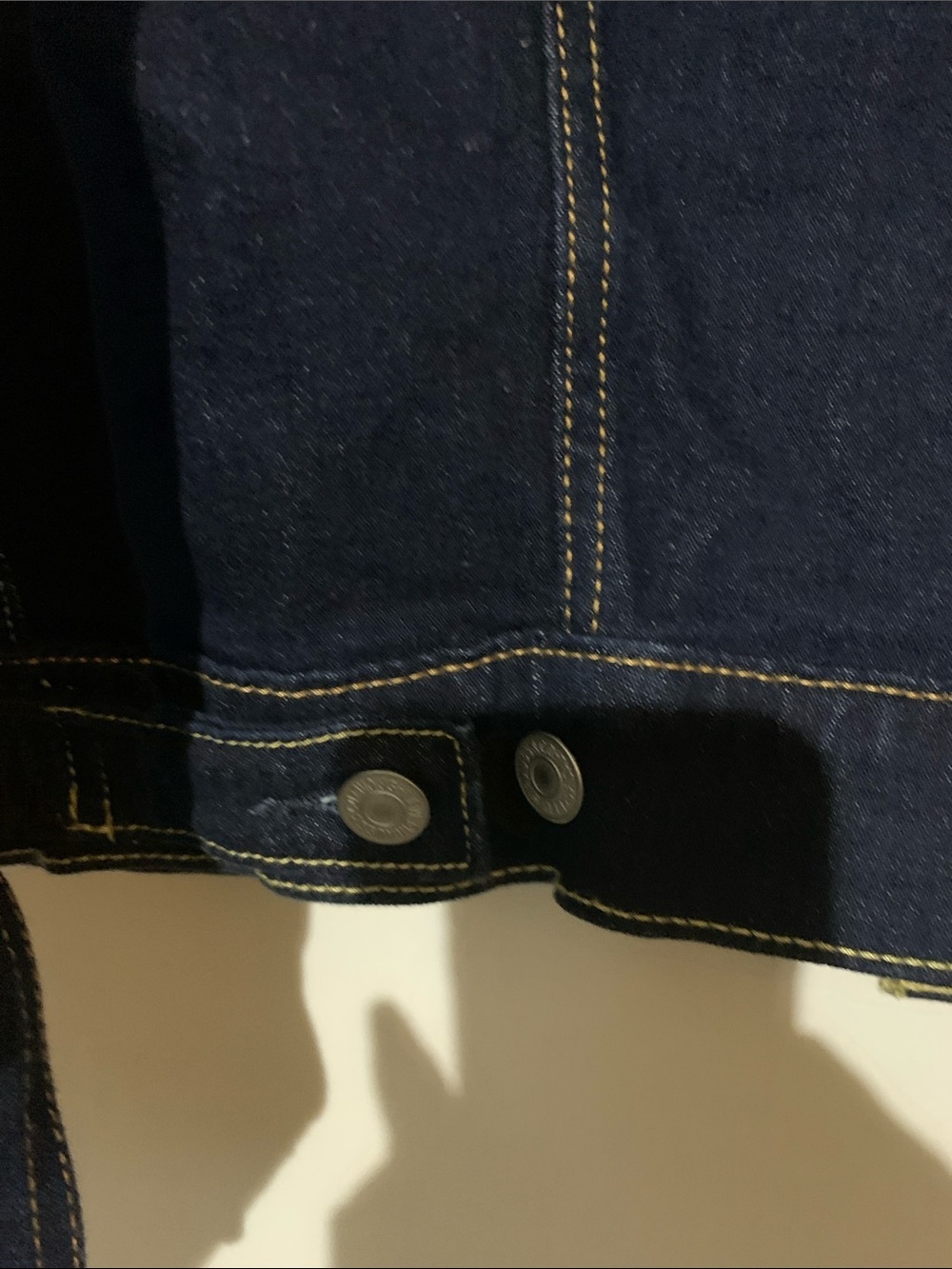 Levi's Men's Navy Blue Denim Jacket - Classic Trucker Style - Picture 3 of 10